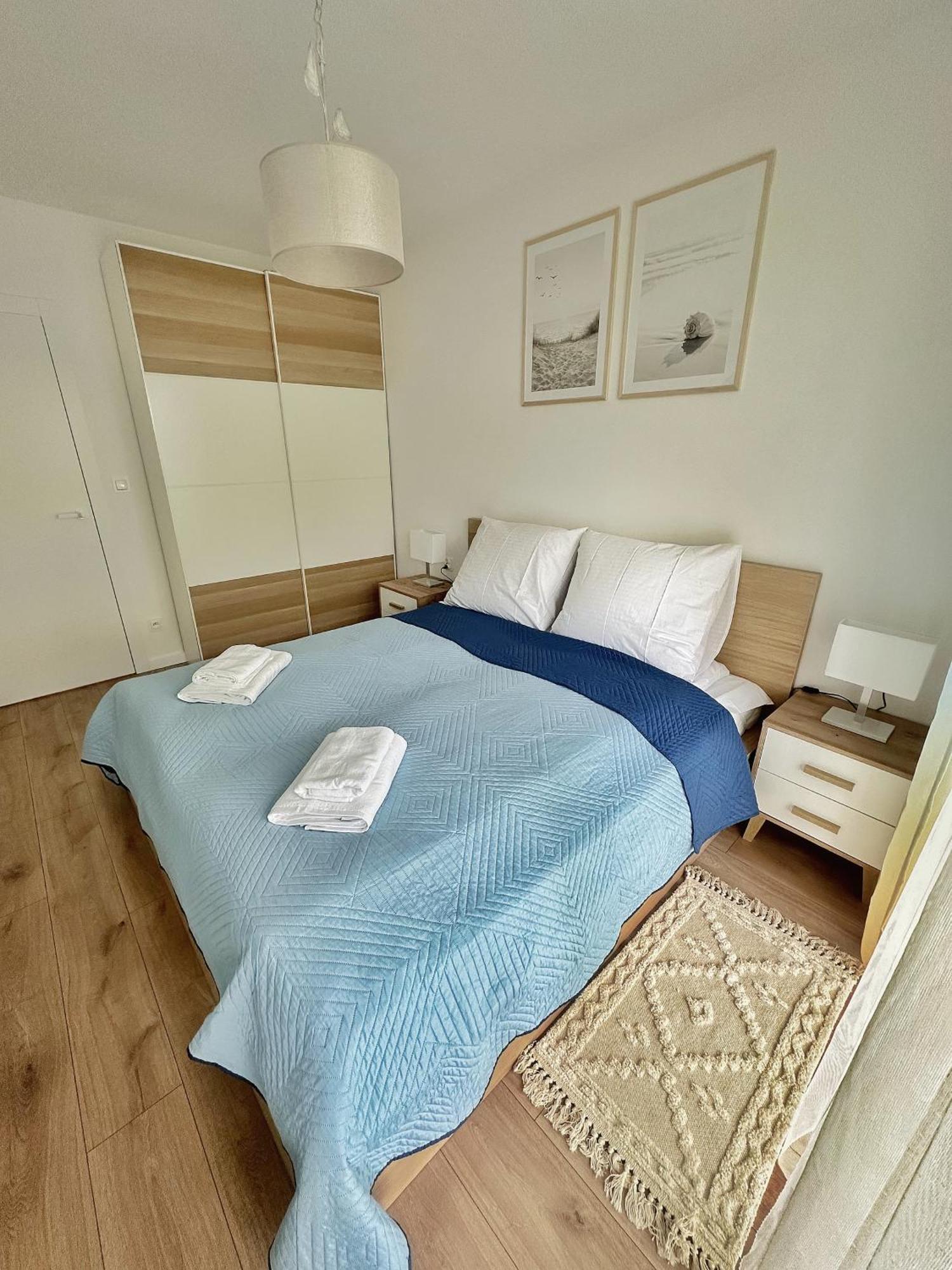 Apartament Whiteblue Kolobrzeg Z Duzym Ogrodkiem - 100 M Od Plazy! Whiteblue Kolberg Apartment Mit Grossem Garten - 100 M Vom Strand Entfernt! Whiteblue Kolobrzeg Apartman S Velkou Zahradou - 100 M Od Plaze! מראה חיצוני תמונה